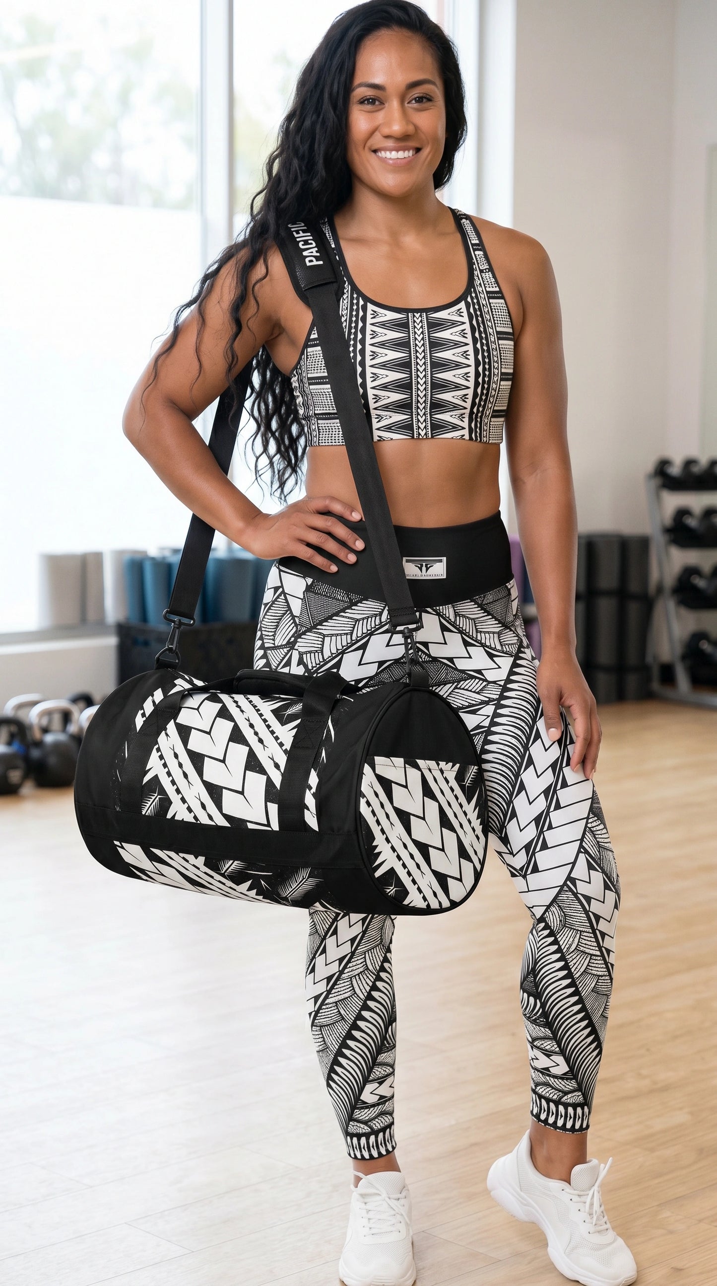 Femme Collection: Malu Gym Bag - Black/White